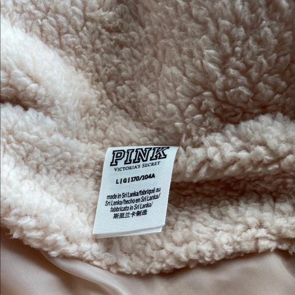 🆕Victoria Secret Sherpa Jacket - Picture 4 of 4